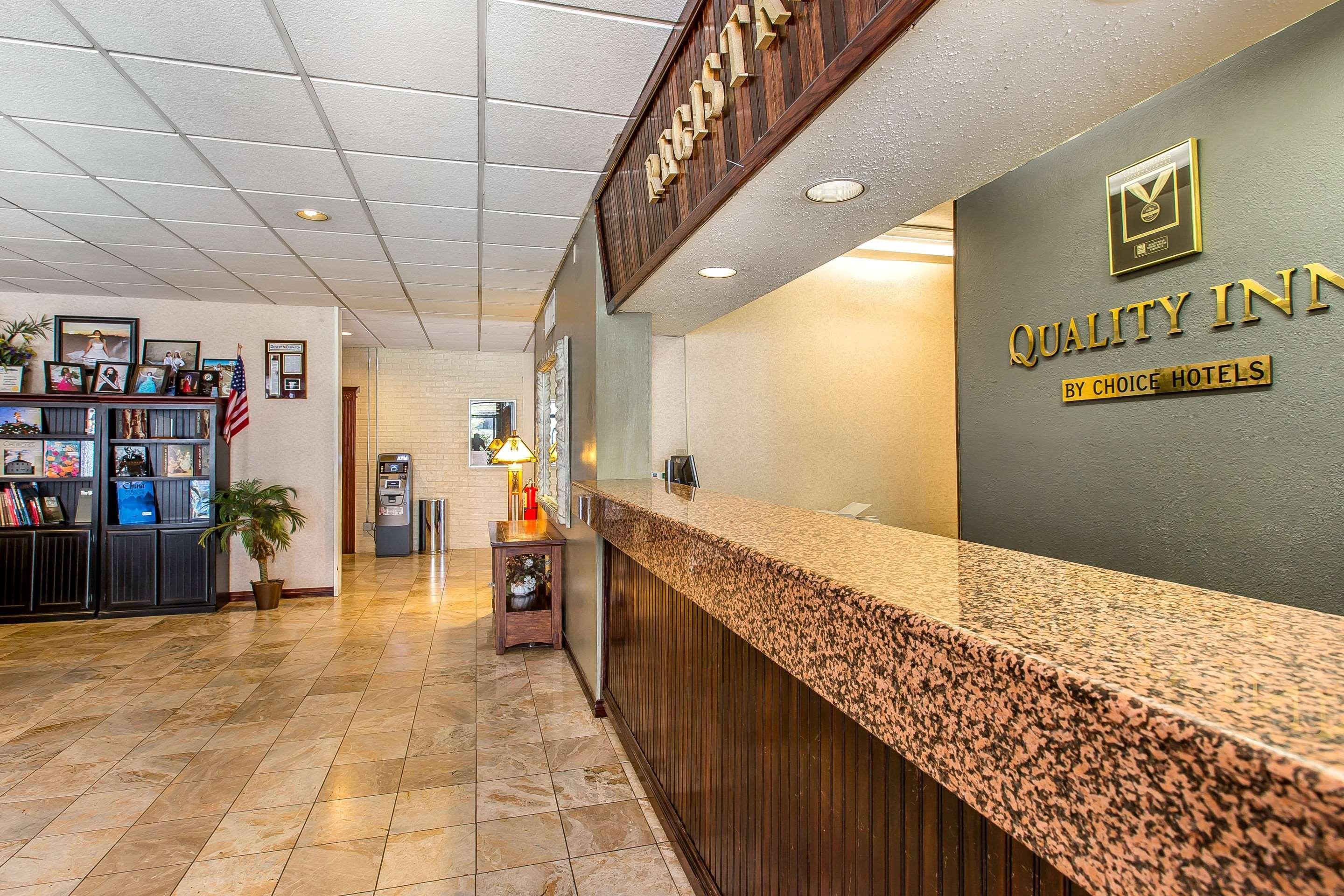 Quality Inn On Historic Route 66 Barstow Exterior photo